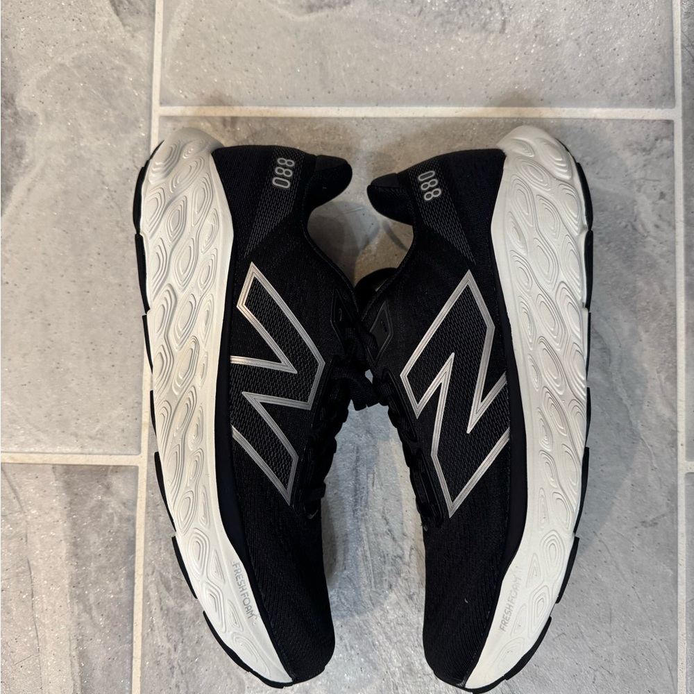 Women’s New Balance 880v14, New w/o box